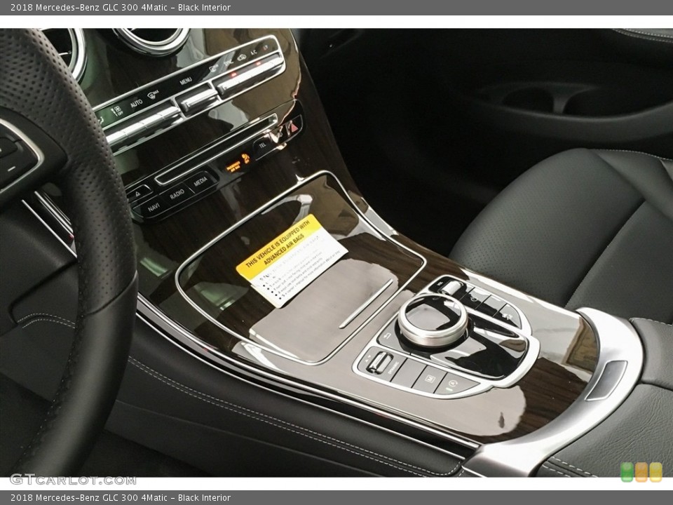 Black Interior Controls for the 2018 Mercedes-Benz GLC 300 4Matic #128535075