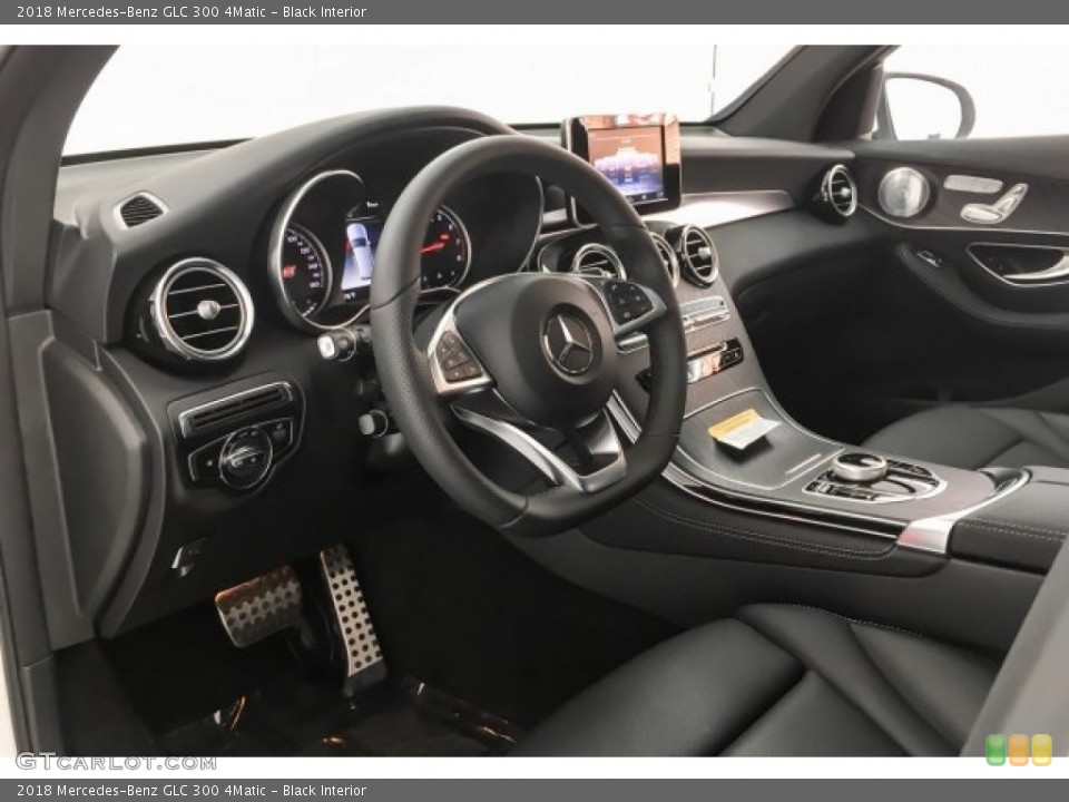 Black Interior Dashboard for the 2018 Mercedes-Benz GLC 300 4Matic #128535282