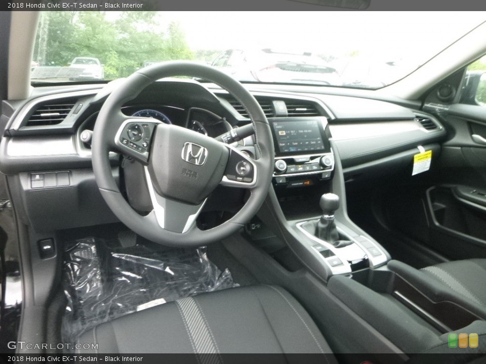 Black Interior Photo for the 2018 Honda Civic EX-T Sedan #128546725