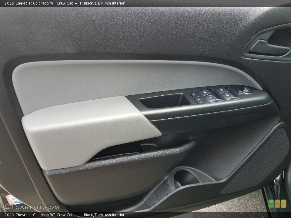Jet Black/Dark Ash Interior Door Panel for the 2019 Chevrolet Colorado WT Crew Cab #128675262