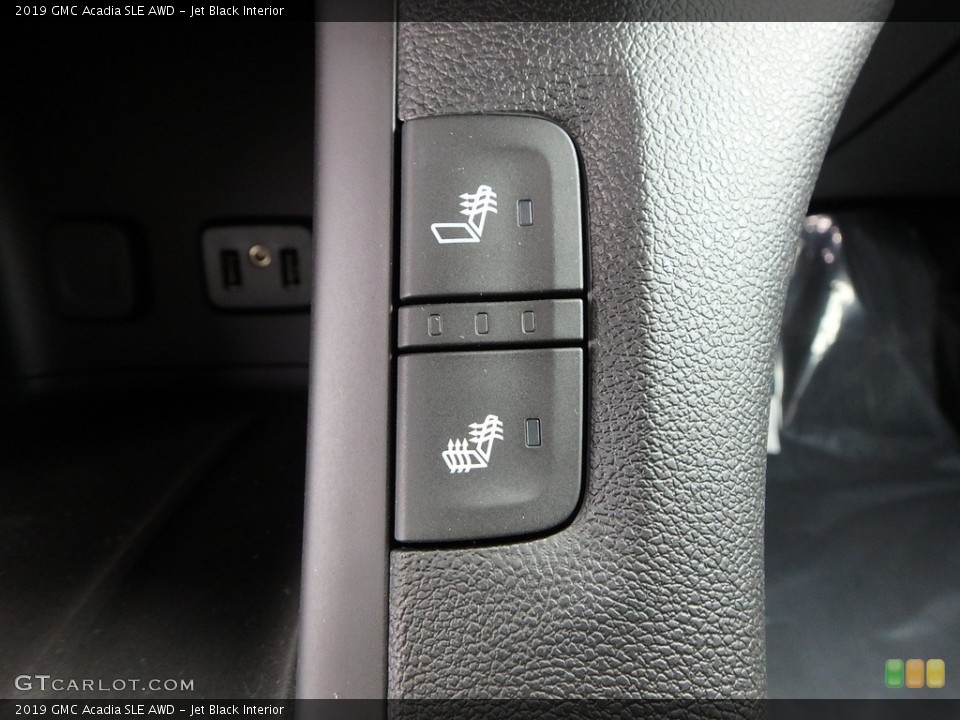 Jet Black Interior Controls for the 2019 GMC Acadia SLE AWD #128716540