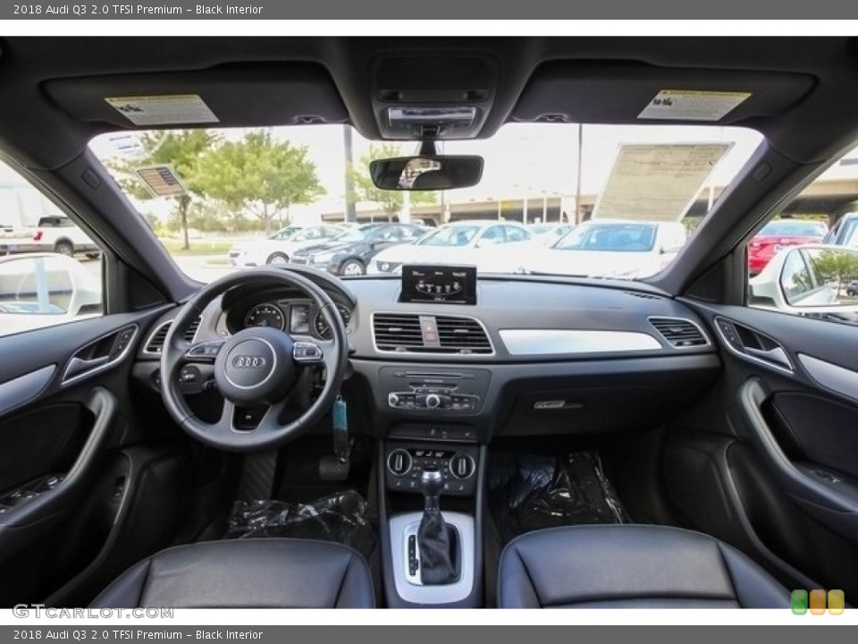 Black Interior Photo for the 2018 Audi Q3 2.0 TFSI Premium #128740227