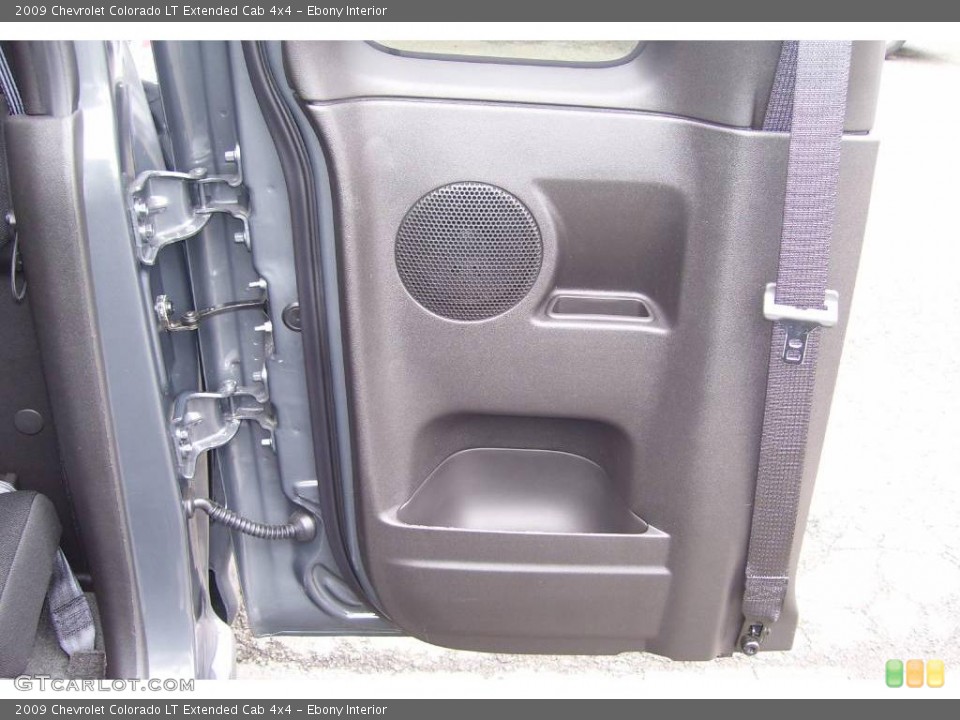 Ebony Interior Door Panel for the 2009 Chevrolet Colorado LT Extended Cab 4x4 #12875387