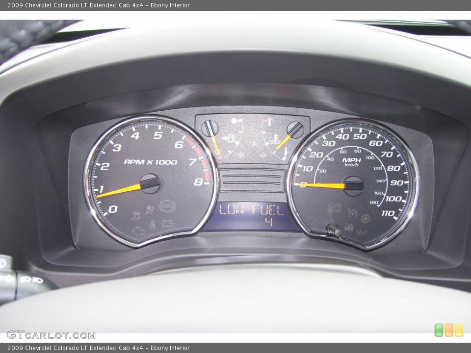 Ebony Interior Gauges for the 2009 Chevrolet Colorado LT Extended Cab 4x4 #12875713