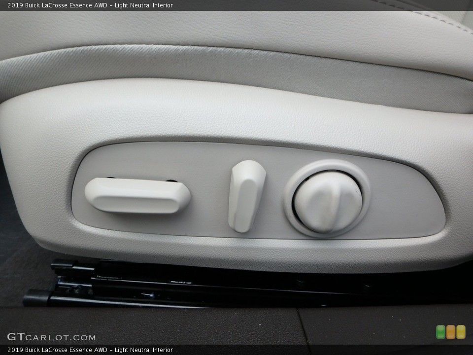 Light Neutral Interior Controls for the 2019 Buick LaCrosse Essence AWD #128779896