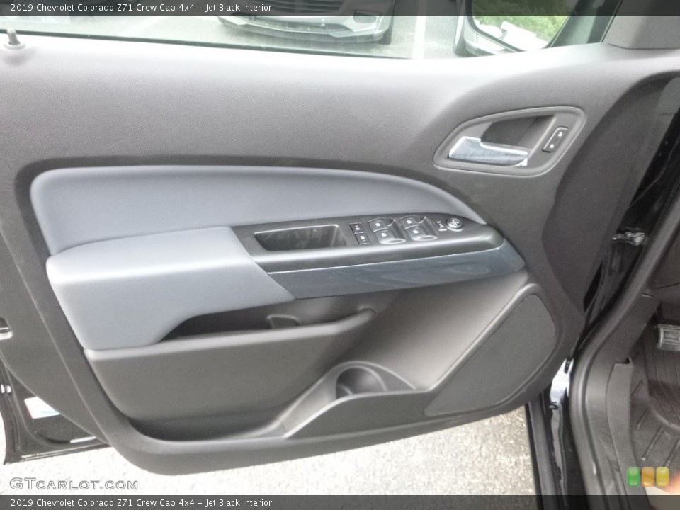 Jet Black Interior Door Panel for the 2019 Chevrolet Colorado Z71 Crew Cab 4x4 #128793618