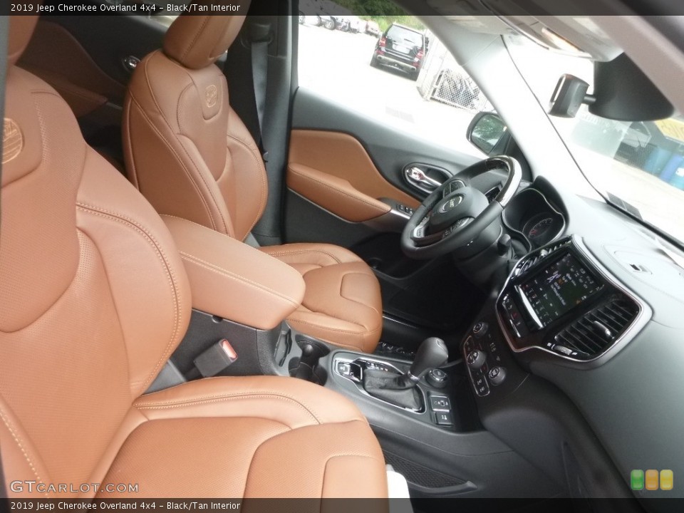 Black/Tan Interior Front Seat for the 2019 Jeep Cherokee Overland 4x4 #128808879