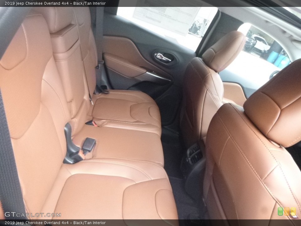 Black/Tan Interior Rear Seat for the 2019 Jeep Cherokee Overland 4x4 #128808942