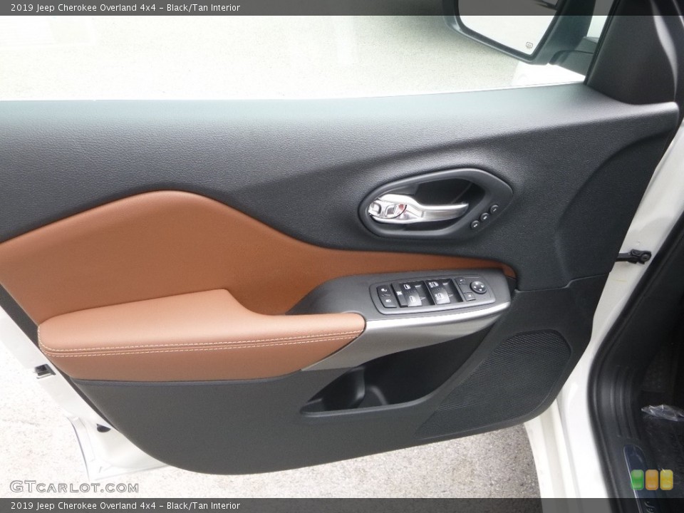 Black/Tan Interior Door Panel for the 2019 Jeep Cherokee Overland 4x4 #128808966