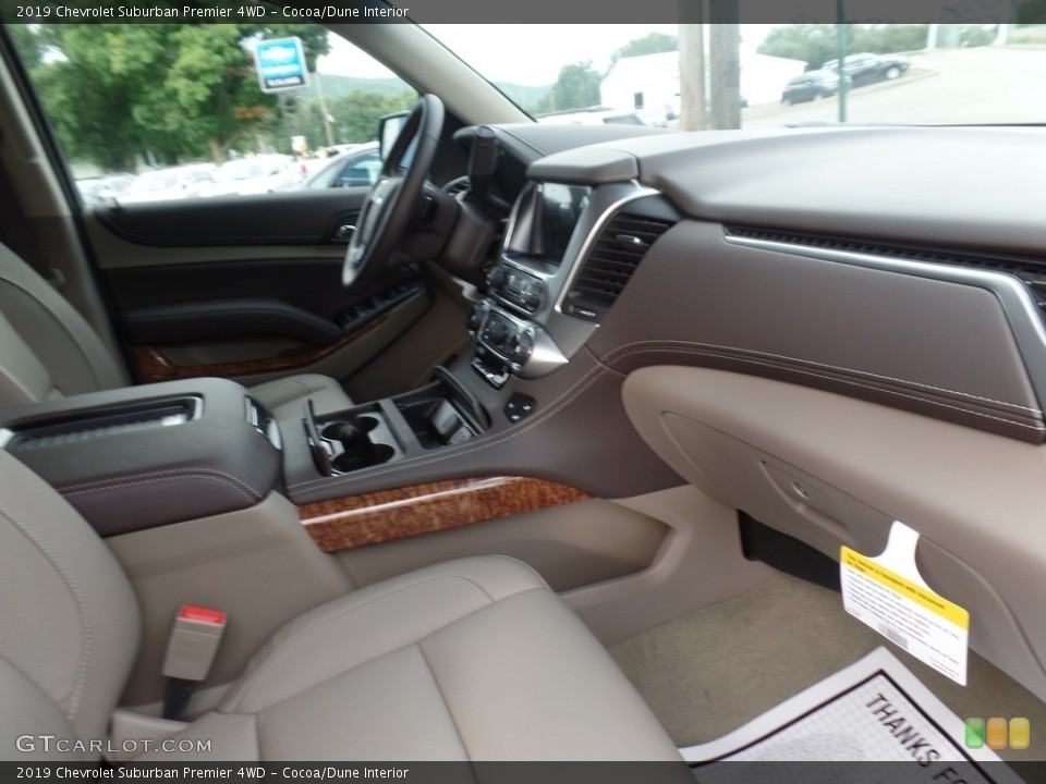 Cocoa/Dune Interior Dashboard for the 2019 Chevrolet Suburban Premier 4WD #128816204