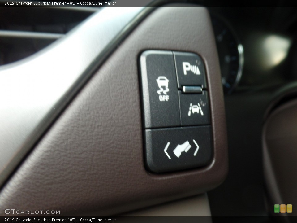 Cocoa/Dune Interior Controls for the 2019 Chevrolet Suburban Premier 4WD #128816450