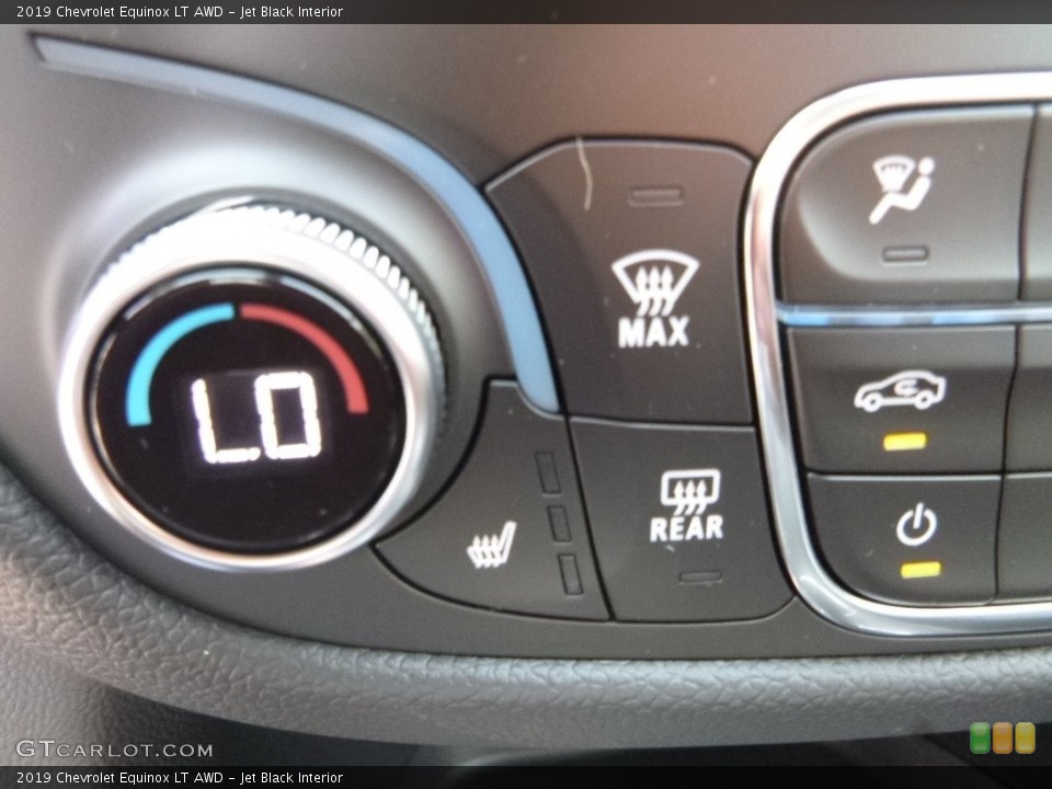 Jet Black Interior Controls for the 2019 Chevrolet Equinox LT AWD #128855964
