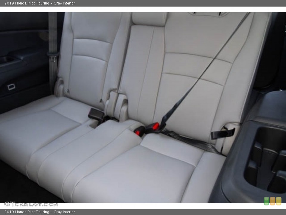 Gray Interior Rear Seat for the 2019 Honda Pilot Touring #128858913