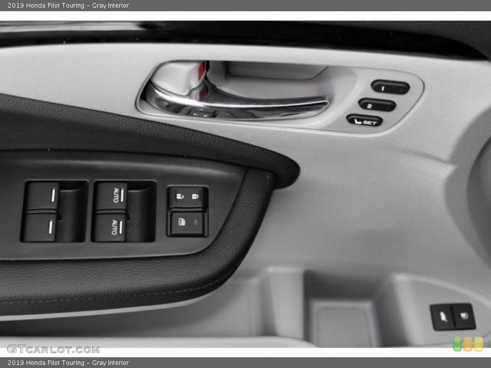 Gray Interior Door Panel for the 2019 Honda Pilot Touring #128859093