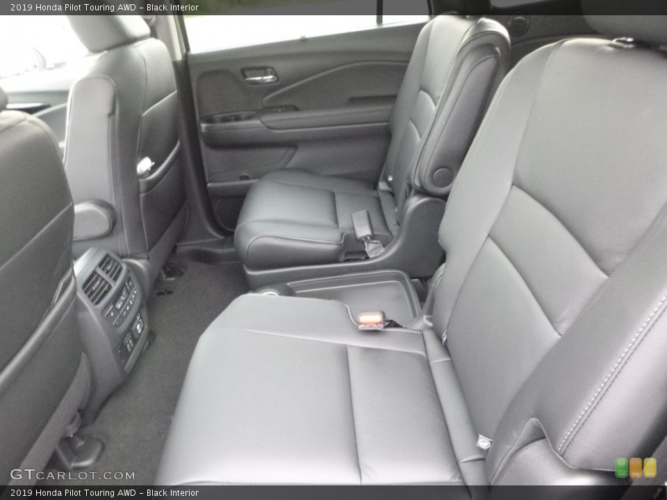 Black Interior Rear Seat for the 2019 Honda Pilot Touring AWD #128938794