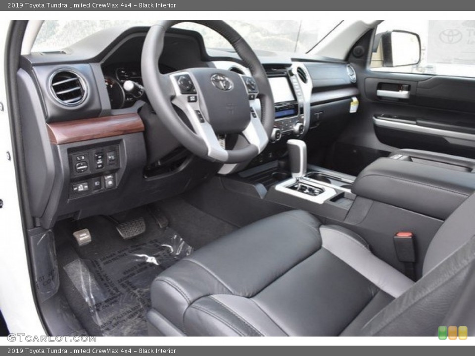 Black Interior Photo for the 2019 Toyota Tundra Limited CrewMax 4x4 #129020207