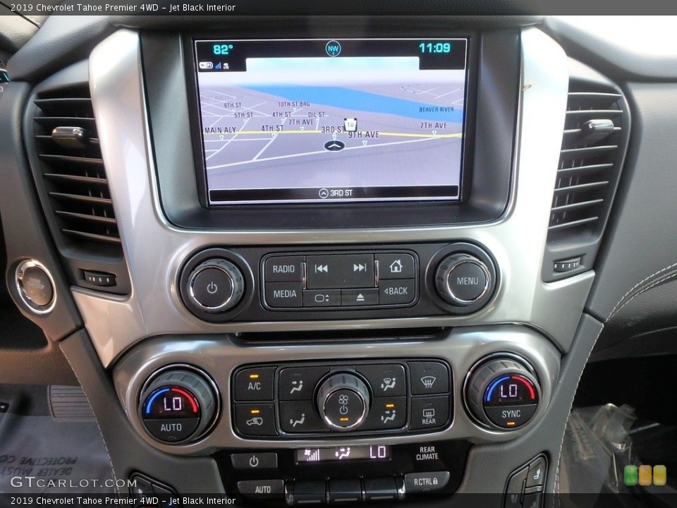 Jet Black Interior Navigation for the 2019 Chevrolet Tahoe Premier 4WD #129068398