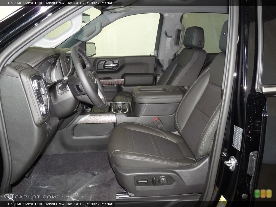 Jet Black Interior Photo for the 2019 GMC Sierra 1500 Denali Crew Cab 4WD #129077931