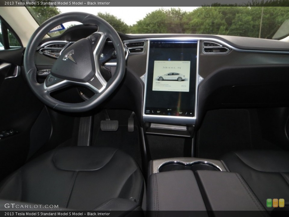 Black Interior Dashboard for the 2013 Tesla Model S  #129089367