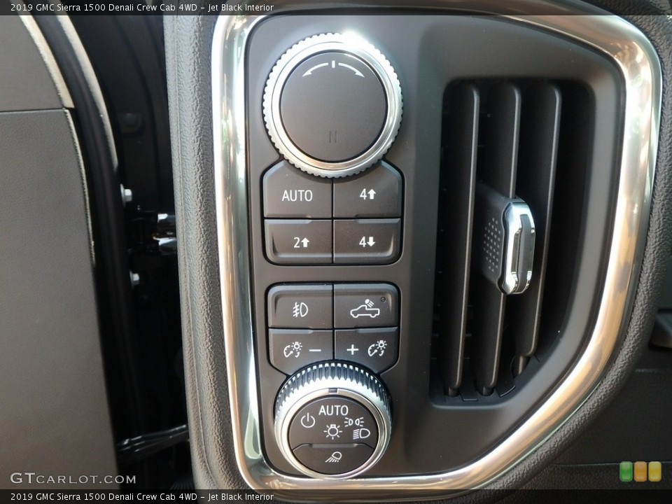 Jet Black Interior Controls for the 2019 GMC Sierra 1500 Denali Crew Cab 4WD #129100683