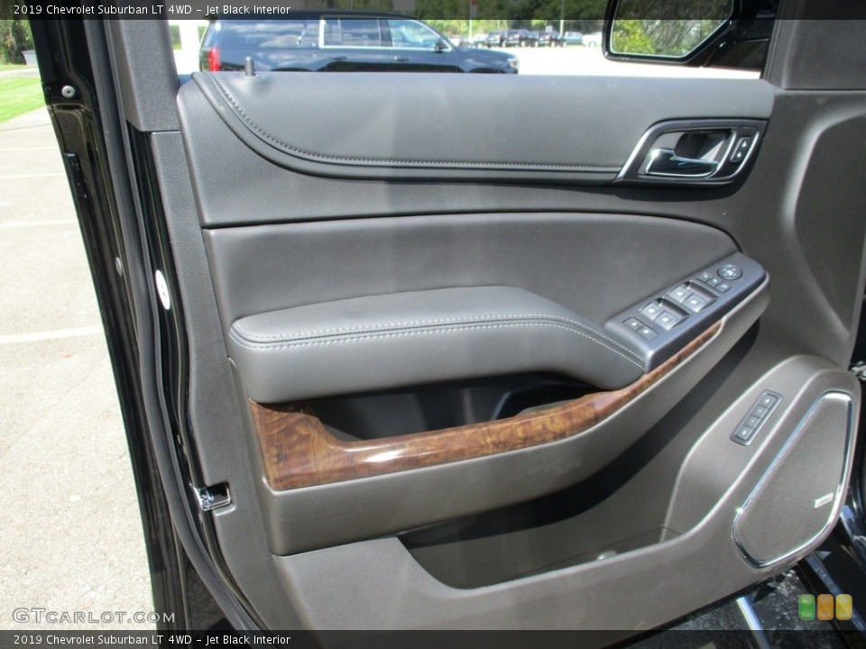 Jet Black Interior Door Panel for the 2019 Chevrolet Suburban LT 4WD #129104985
