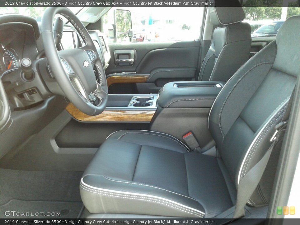 High Country Jet Black/­Medium Ash Gray Interior Photo for the 2019 Chevrolet Silverado 3500HD High Country Crew Cab 4x4 #129158259