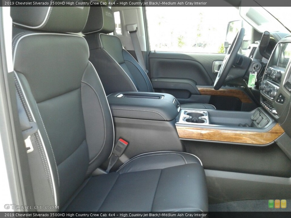 High Country Jet Black/­Medium Ash Gray 2019 Chevrolet Silverado 3500HD Interiors