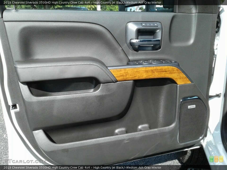 High Country Jet Black/­Medium Ash Gray Interior Door Panel for the 2019 Chevrolet Silverado 3500HD High Country Crew Cab 4x4 #129158532