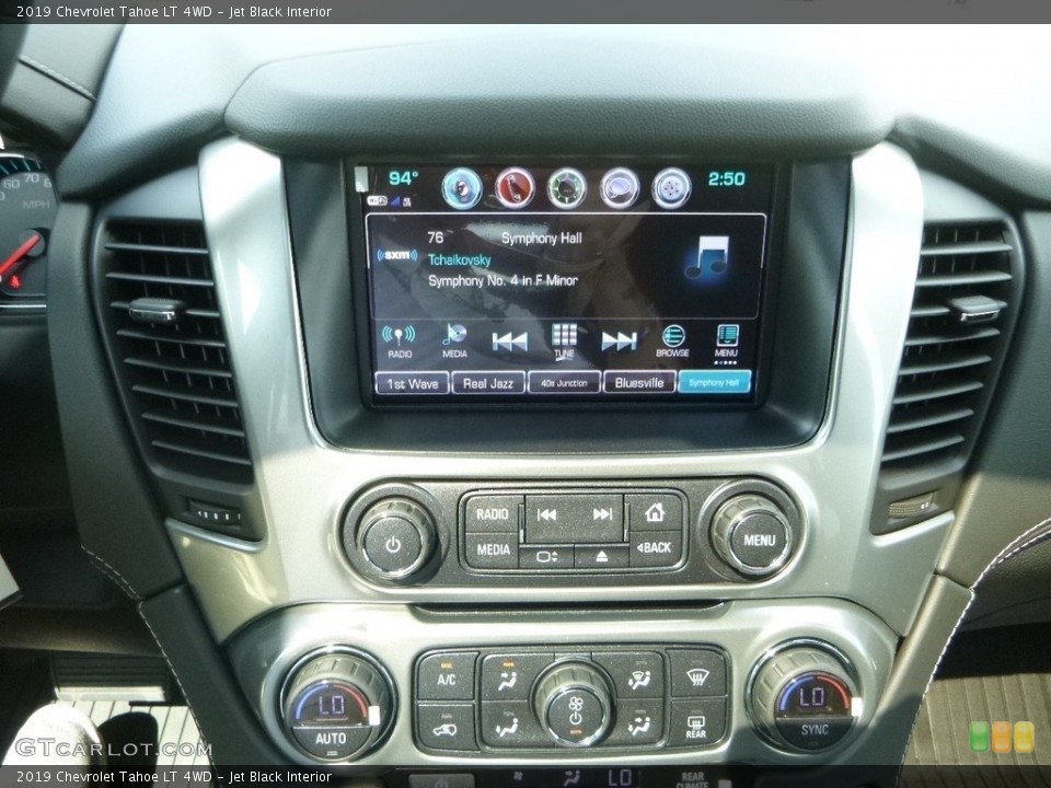 Jet Black Interior Controls for the 2019 Chevrolet Tahoe LT 4WD #129201230