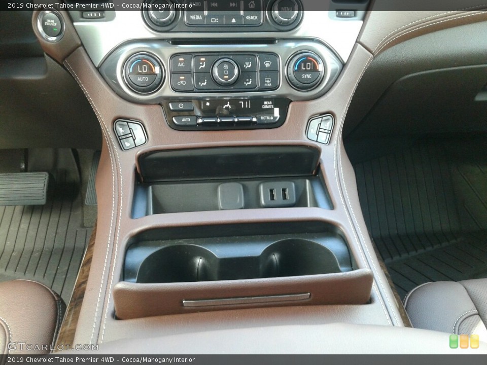 Cocoa/Mahogany Interior Controls for the 2019 Chevrolet Tahoe Premier 4WD #129245871
