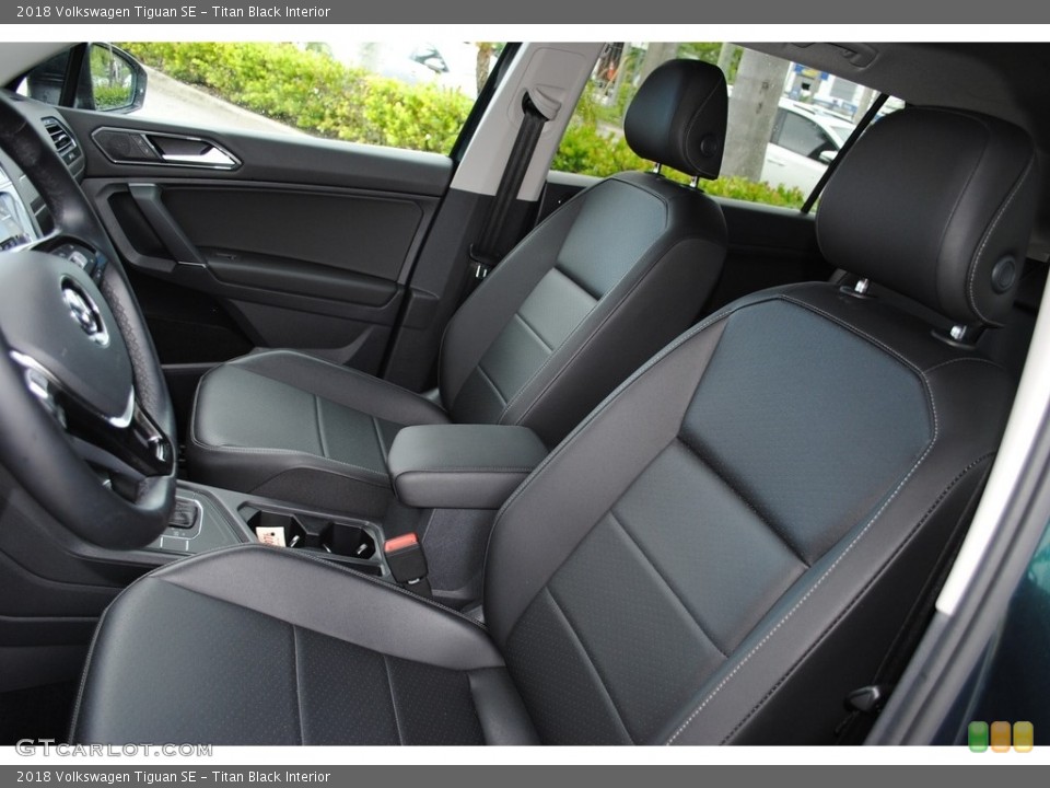 Titan Black Interior Front Seat for the 2018 Volkswagen Tiguan SE #129262068