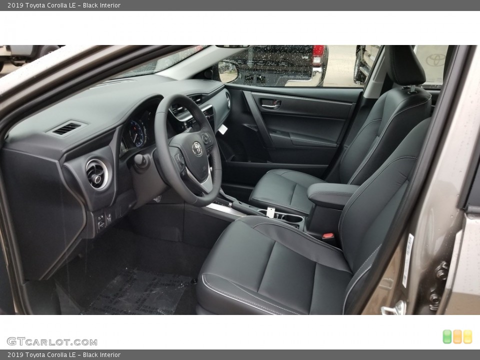 Black Interior Photo for the 2019 Toyota Corolla LE #129271548