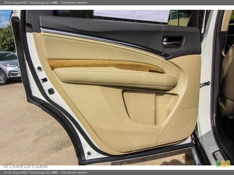 Parchment Interior Door Panel for the 2019 Acura MDX Technology SH-AWD #129292864