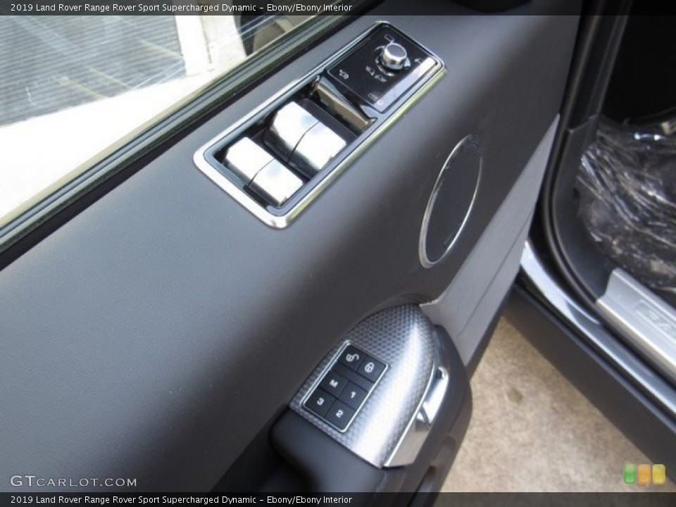 Ebony/Ebony Interior Controls for the 2019 Land Rover Range Rover Sport Supercharged Dynamic #129298740