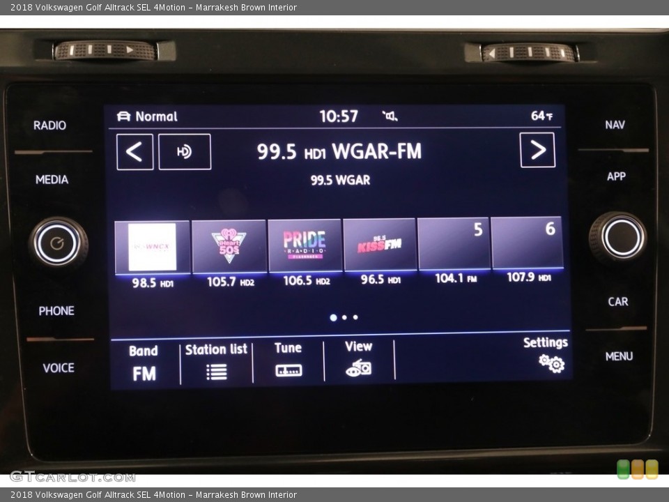 Marrakesh Brown Interior Controls for the 2018 Volkswagen Golf Alltrack SEL 4Motion #129319904