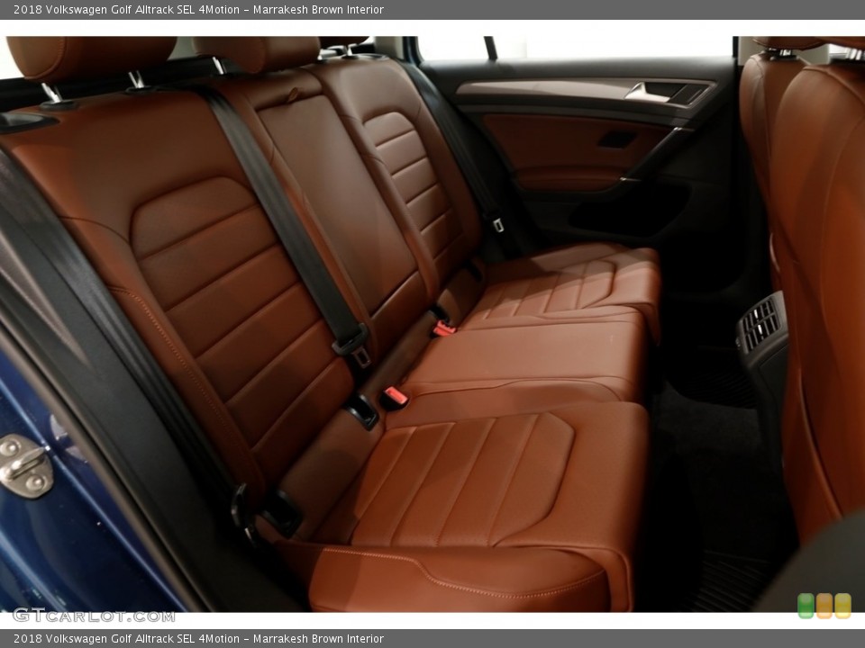 Marrakesh Brown Interior Rear Seat for the 2018 Volkswagen Golf Alltrack SEL 4Motion #129320039