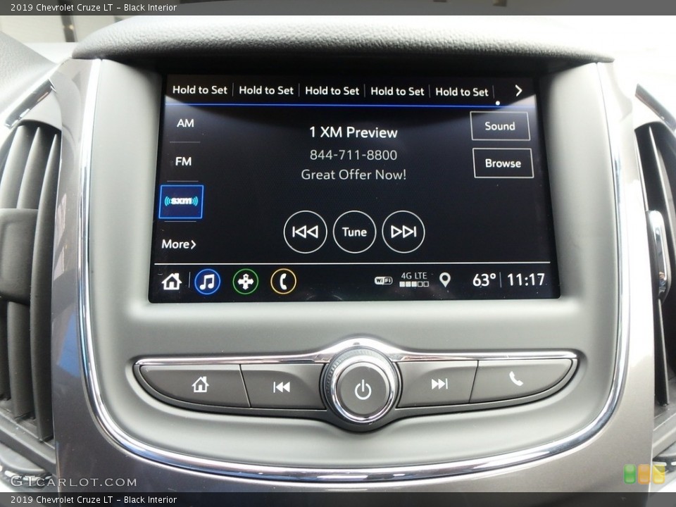 Black Interior Controls for the 2019 Chevrolet Cruze LT #129328760