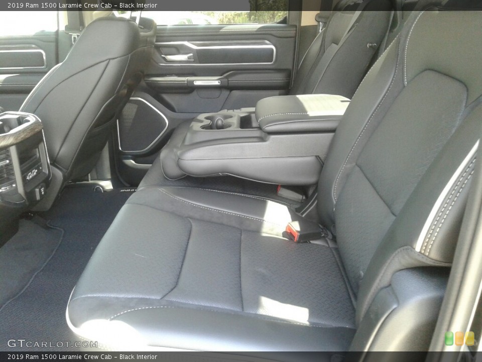 Black Interior Rear Seat for the 2019 Ram 1500 Laramie Crew Cab #129334837