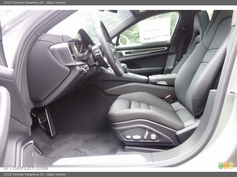 Black Interior Front Seat for the 2018 Porsche Panamera 4S #129337075