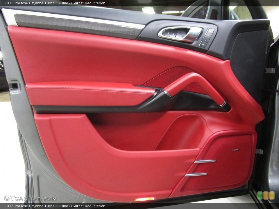 Black/Garnet Red Interior Door Panel for the 2016 Porsche Cayenne Turbo S #129361673