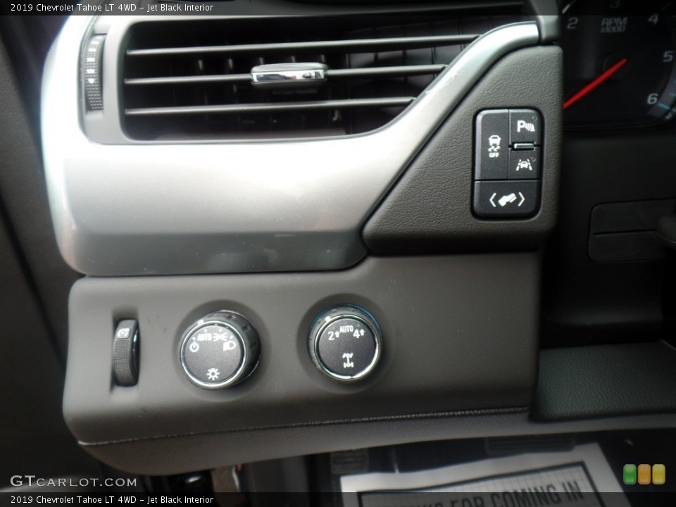 Jet Black Interior Controls for the 2019 Chevrolet Tahoe LT 4WD #129395822