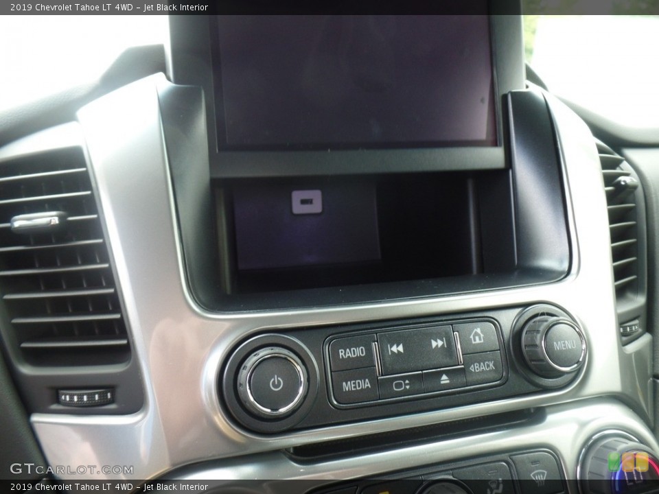 Jet Black Interior Controls for the 2019 Chevrolet Tahoe LT 4WD #129396035