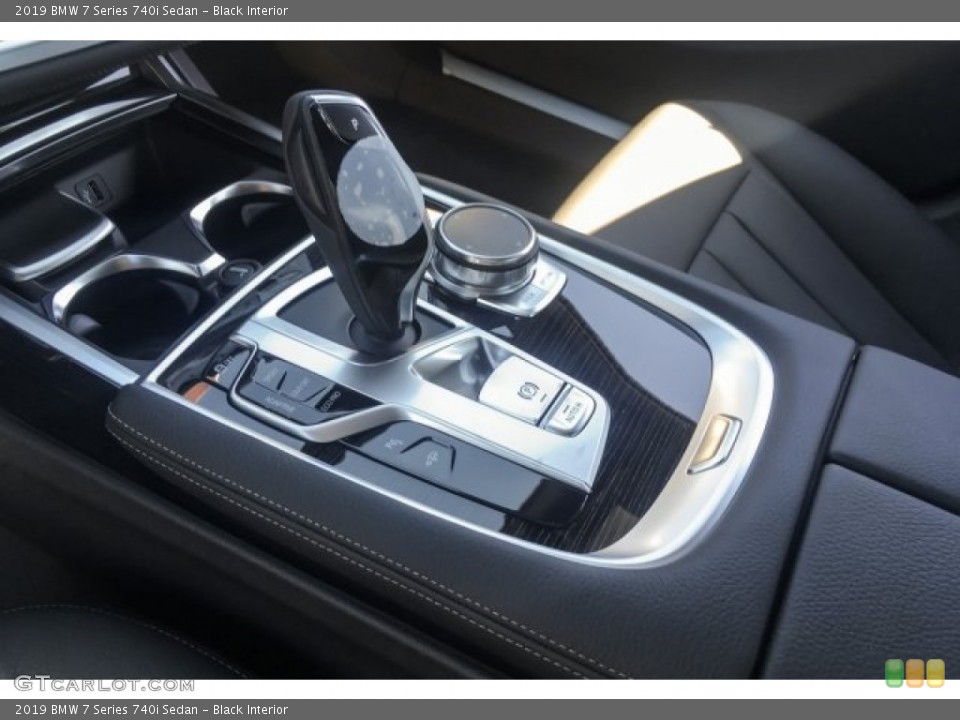Black Interior Transmission for the 2019 BMW 7 Series 740i Sedan #129408409