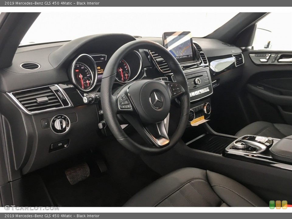 Black Interior Dashboard for the 2019 Mercedes-Benz GLS 450 4Matic #129433851