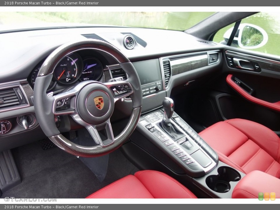 Black/Garnet Red Interior Front Seat for the 2018 Porsche Macan Turbo #129468269