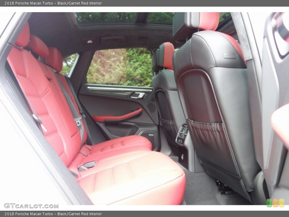 Black/Garnet Red Interior Rear Seat for the 2018 Porsche Macan Turbo #129468491
