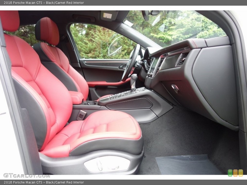 Black/Garnet Red Interior Front Seat for the 2018 Porsche Macan GTS #129469490