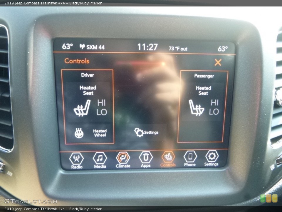 Black/Ruby Interior Controls for the 2019 Jeep Compass Trailhawk 4x4 #129472355