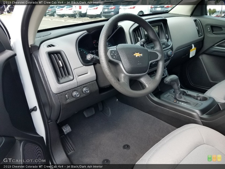 Jet Black/Dark Ash Interior Dashboard for the 2019 Chevrolet Colorado WT Crew Cab 4x4 #129482318