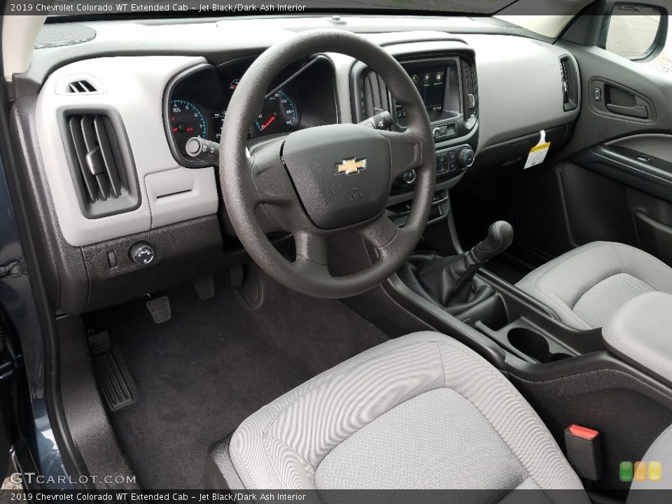 Jet Black/Dark Ash Interior Photo for the 2019 Chevrolet Colorado WT Extended Cab #129534554